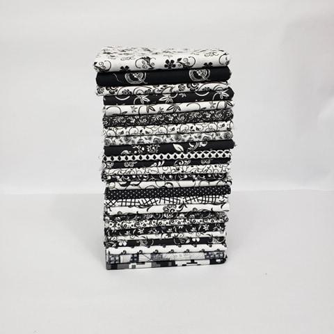 Classic Collection White and Black Fat Quarter Fabric Bundle - 25pk - ineedfabric.com